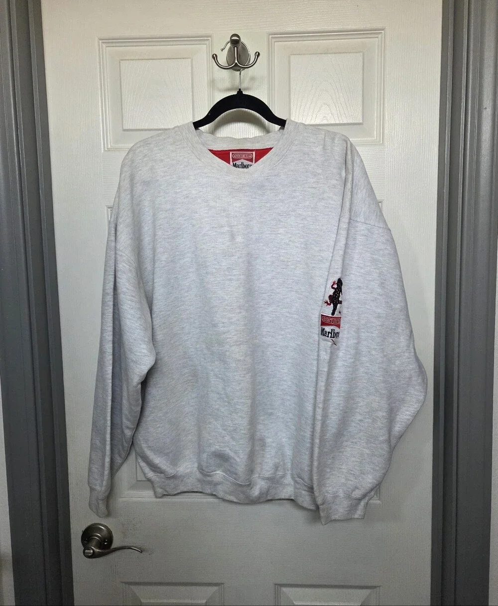 90s Marlboro Adventure Team Gray Sweatshirt With Black Lizard Logo Large Grunge